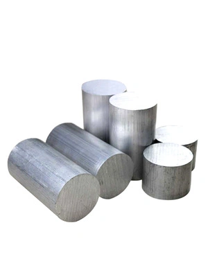  Горячие алюминиевые стержни высокой чистоты 6063, 6061, 7075 можно разрезать на заводе.  Прямые продажи прутка круглого для строительных материалов со склада.